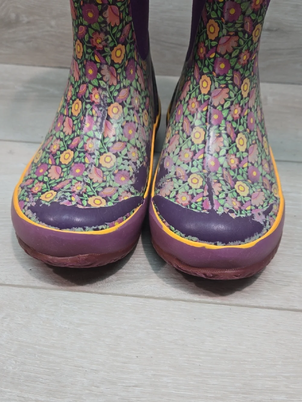 Bogs Kids' Big Girl Purple Floral Rain Boots Shoea Sz 3